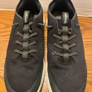 Allbirds Men's Black and White Sneakers size13.5 great shape comfortable treerun